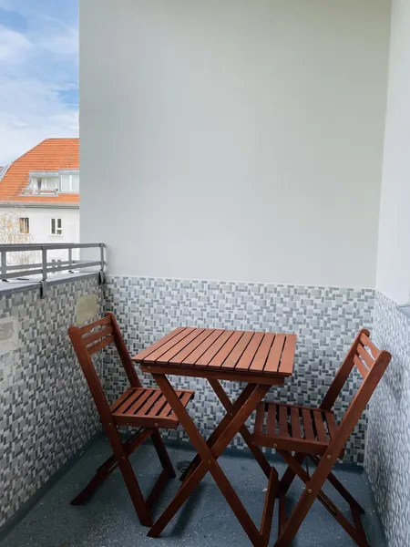 Helle 3-Zimmer-Wohnung mit Balkon in Toplage Charlottenburg — photo 1